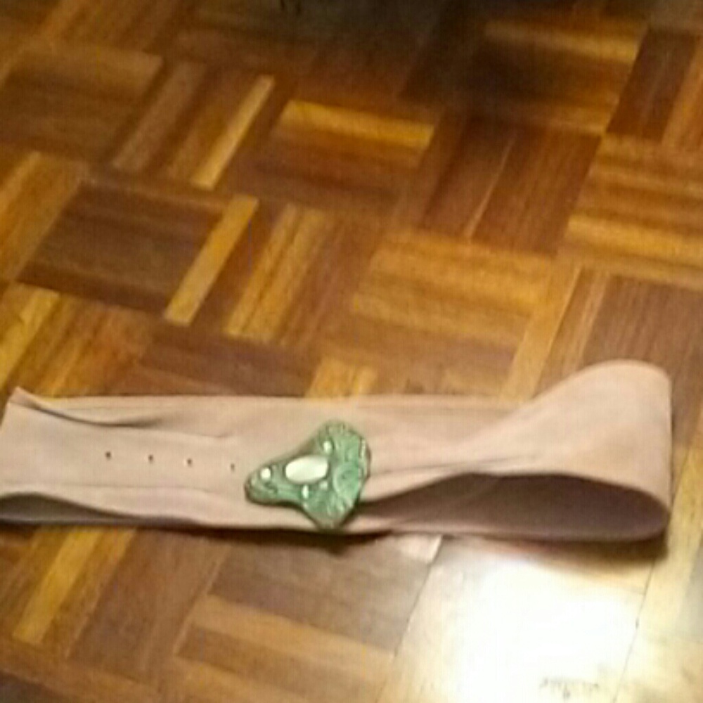 Fine leather belt